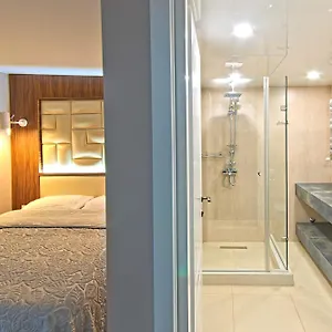 Inn Sakhli At Chavchavadze Ave 15, Tbilisi